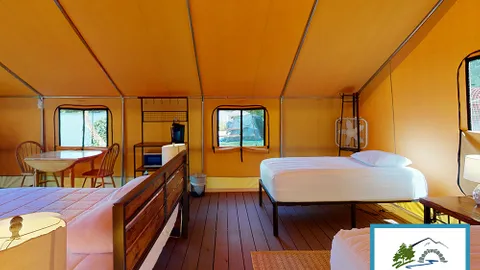 Family Lakefront Glamping — image 2 of 5