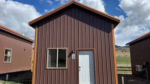 Deluxe Cabin 06 — image 1 of 20