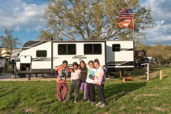 Campsgiving Weekends