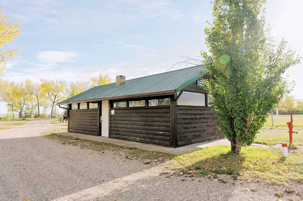 Irricana Campground - Photo 5