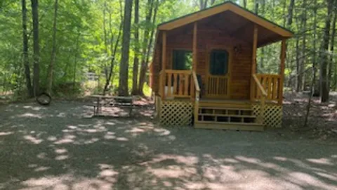 Cabin- Glamping, Wooded — image 8 of 8