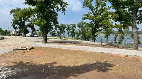 Deluxe Full Hookup RV Site — image 2 of 7