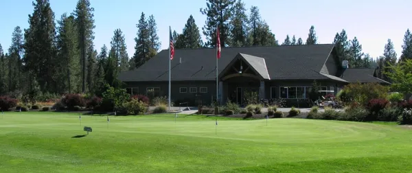 Chewelah Golf and Country Club campground