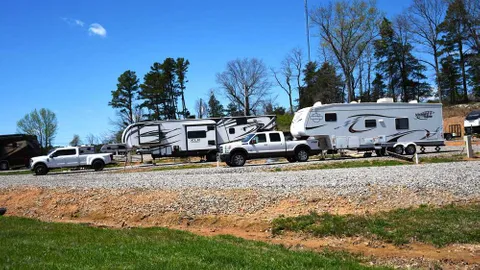 Full Hookup Pull-Through Site — image 2 of 2