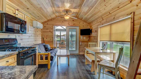Hillside Premium Loft Cabin — image 7 of 7