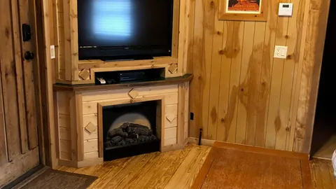 Premium Cabin — image 9 of 9