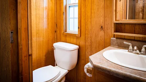Comfort Cottage — image 2 of 12