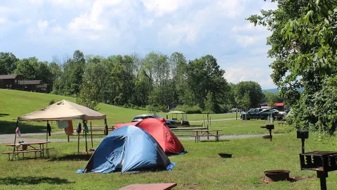 Deluxe Tent — image 2 of 5
