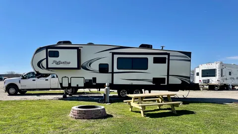 Premium Big Rig Pull-Through RV Site — image 1 of 2
