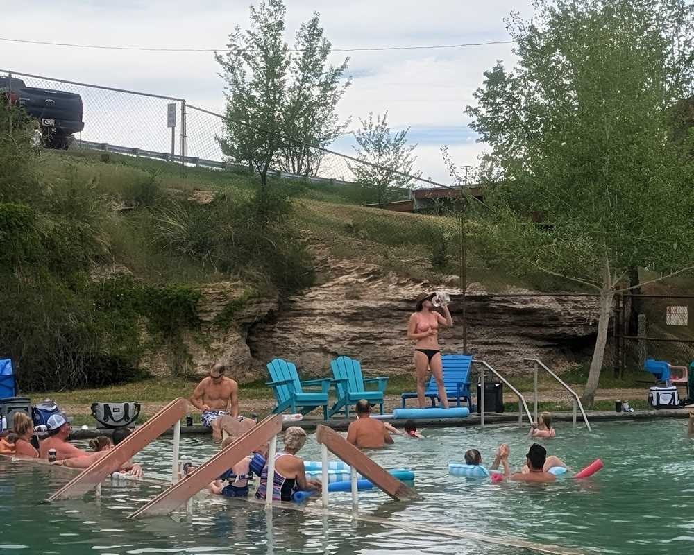 Fountain of Youth RV Park, Thermopolis, Wyoming - Photo 5