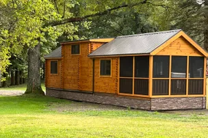 Bison Trace Luxury Camping – photo 3