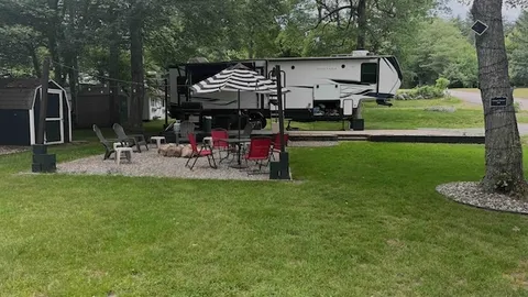 Camper Rental — image 1 of 9