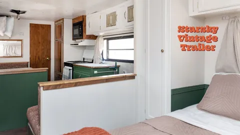 Vintage RV — image 11 of 11
