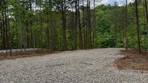 Premium Full Hookup RV Site — image 8 of 8