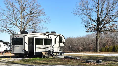 Non Lake RV 30/50 Amp — image 1 of 1