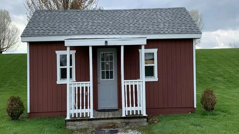 Rustic Cabin #3 - Sleeps 5 — image 1 of 4