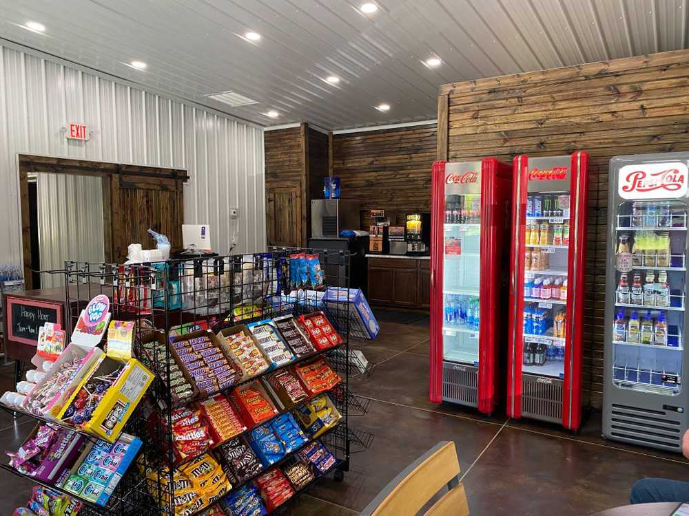 The Dam Place General Store & Campground - Photo 2