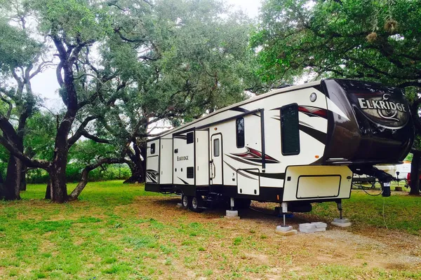 Suncoast Crystal River RV Resort – photo 1