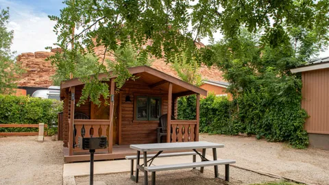 Deluxe Cabin Rental - 4 Person — image 1 of 7