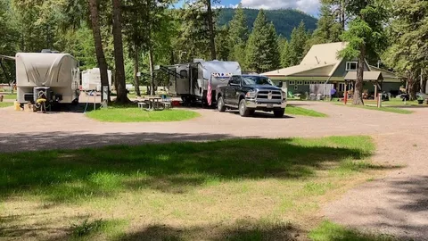 50A Full Hook Up RV Site — image 2 of 11