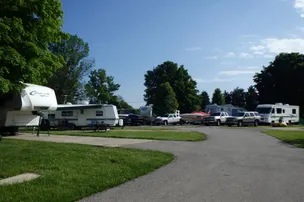 Lake Monroe Village – photo 4