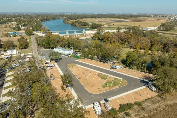 The Dam Park – photo 1