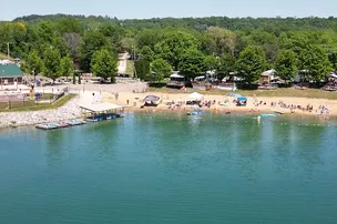 Skip-A-Way Resort – photo 3