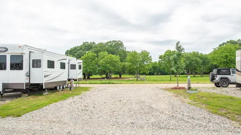 Big Rig Pull-Through RV Site — image 1 of 2