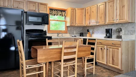 Duplex Cottage Upper Unit (MVA) — image 2 of 10