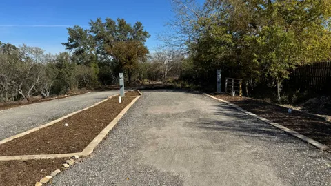 Premium Back-In Full Hookup RV Site — image 2 of 3