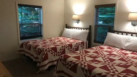 Dockside Vacation Rental — image 9 of 9