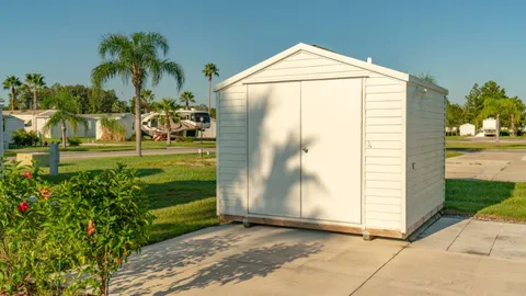 Elite Full Hookup RV Site — image 2 of 3