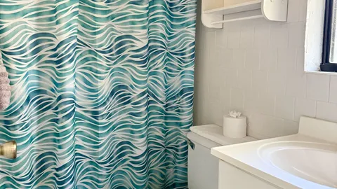 Deluxe Cabin — image 5 of 5