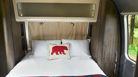 Airstream I Rental — image 2 of 2