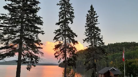 Cabin #1 - 4 Bedroom Cabin w/ 1 Queen, 1 Double and 4 Singles — image 2 of 24