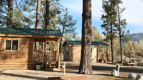 Cabin — image 1 of 3