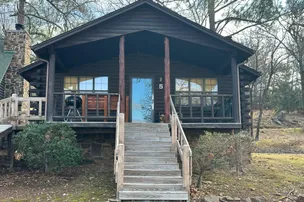 Sixshooter Marina & Cabins – photo 4