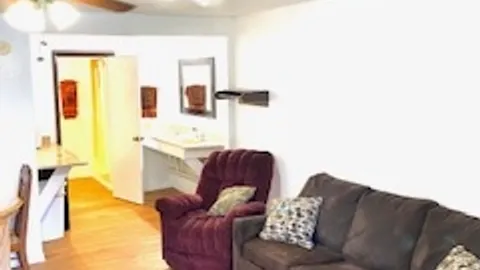 Lodge Suite — image 8 of 8