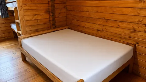 Kozy Kabin: Sleeps 6 Rustic Log Cabin — Pet-Friendly Stay Steps from the Lake — image 2 of 5