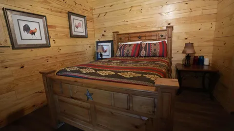 Lake House — image 2 of 13