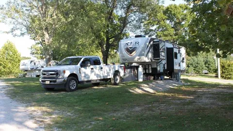 30 amp Standard RV Site - Back In — image 1 of 3