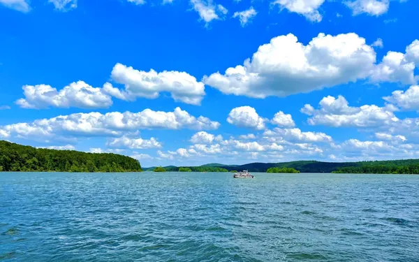 Kick it Back Cabins and RV Park, Kirby, Arkansas campground