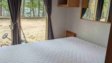 Rental Trailer (32-36) — image 2 of 8