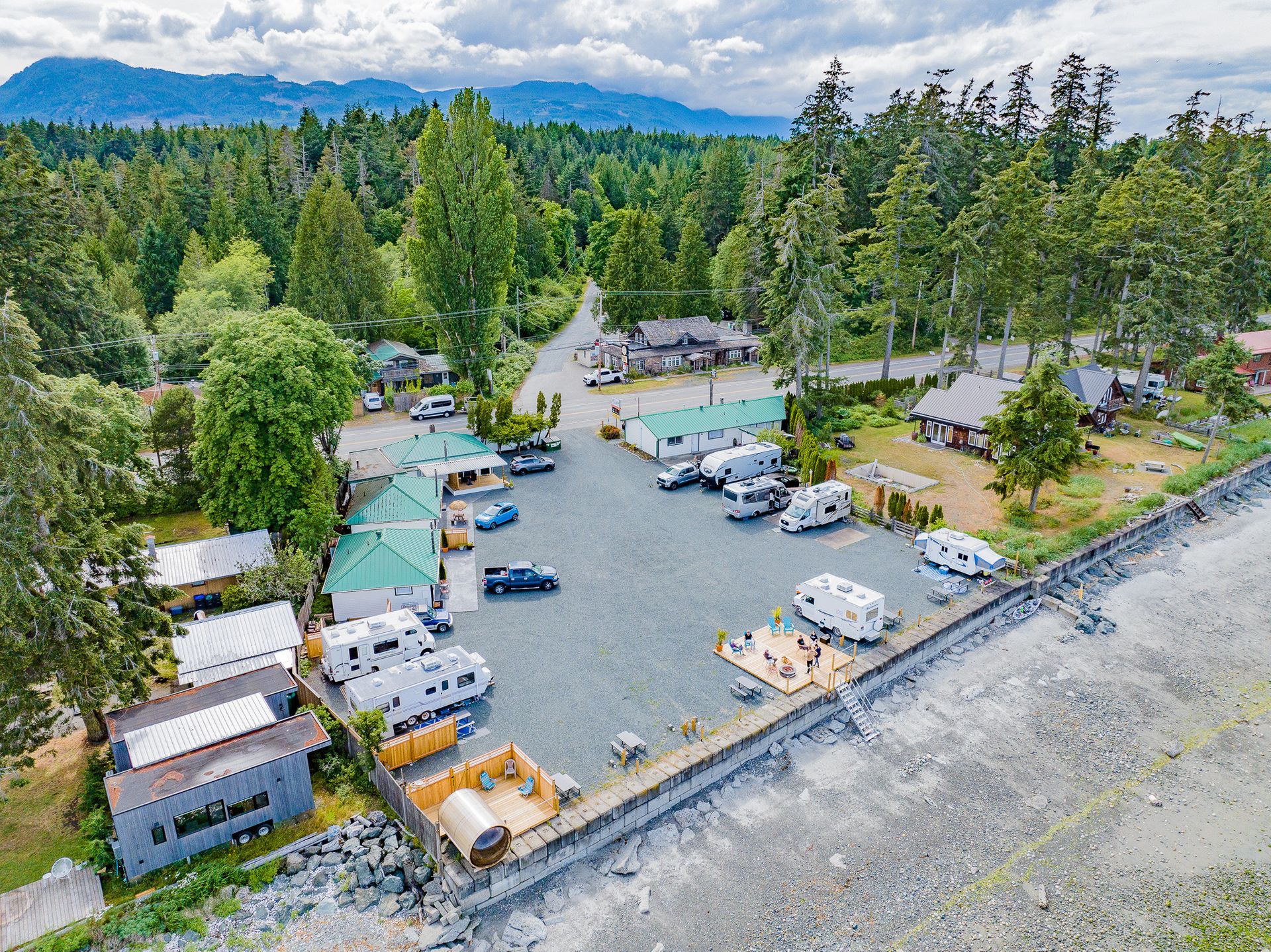 Roam Beach Resort, Qualicum Beach, British Columbia