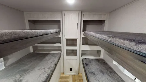 Premium RV Rental — image 2 of 8