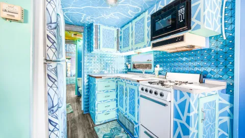 Blue Glamping Trailer — image 2 of 4