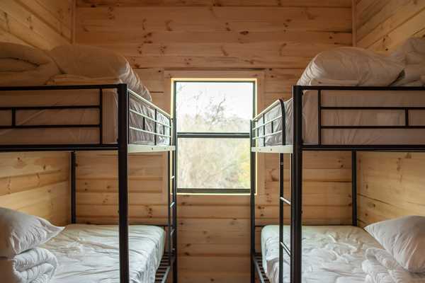 Mammoth Cabin