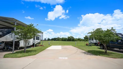 Back-In Double Concrete RV Site — image 1 of 1