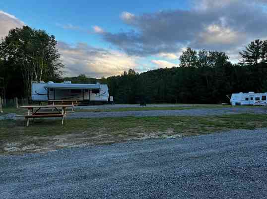 The Best Camping in Vermont - Explore Vermont Campgrounds - Campspot