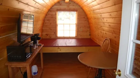 Hideaway Hut - Riverfront — image 6 of 6